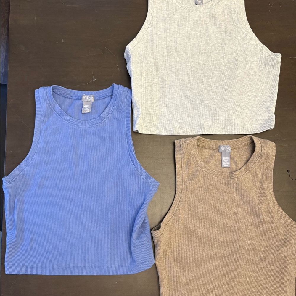 3 tillys tank /crop tops